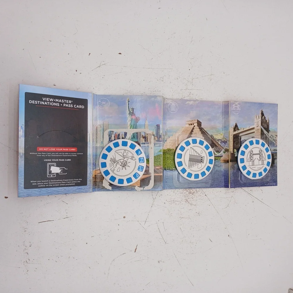 View-Master VR Starter Pack Lot of 3 – Includes Viewer Space & Destinations Set